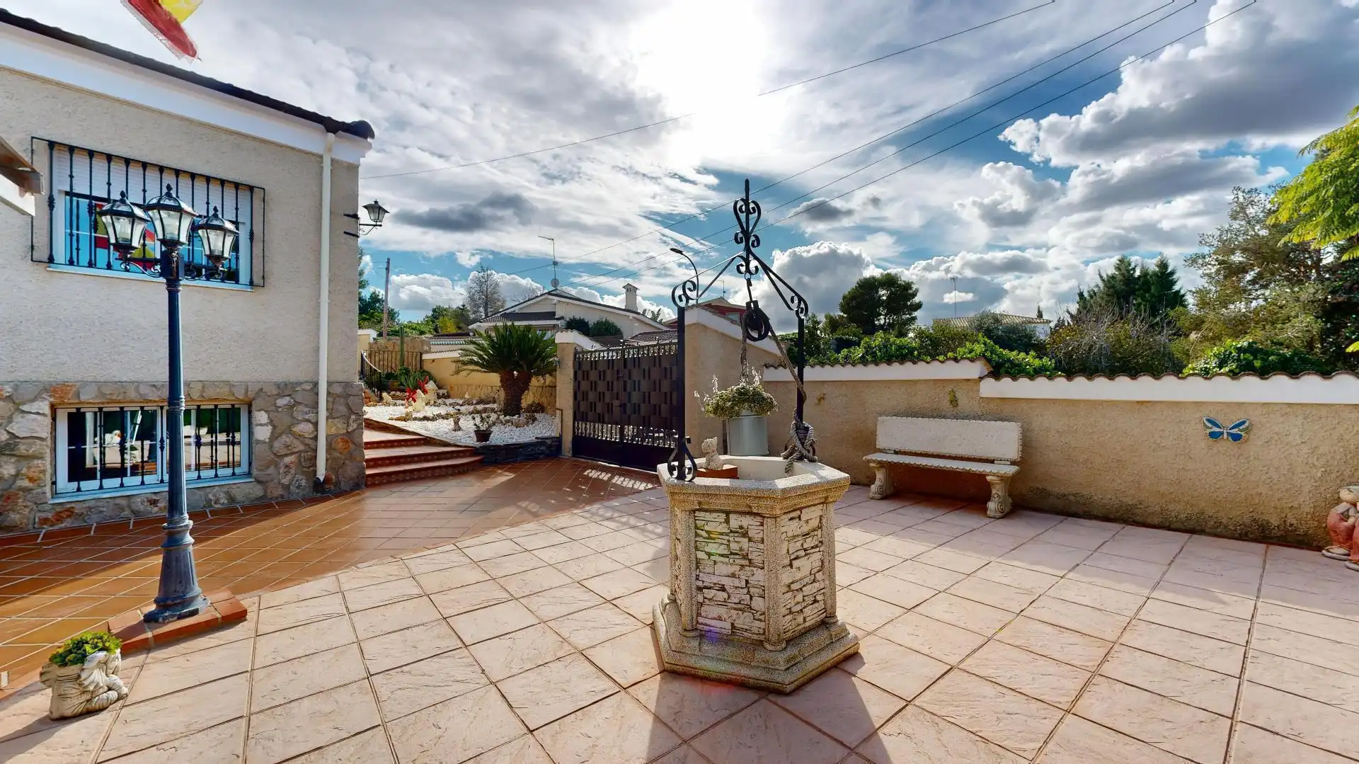 Terrace of Houses for sale in Montserrat  with Terrace, Storage room and Swimming Pool