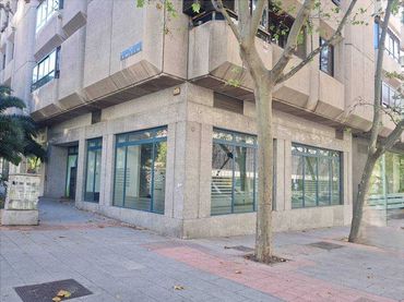 Local comercial en venda a Tetuán