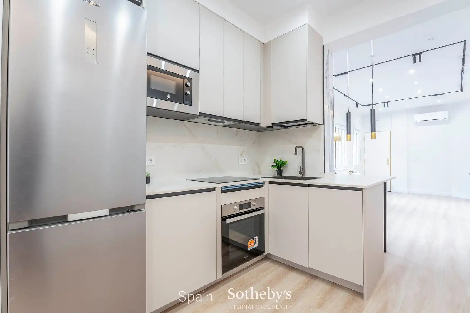 Appartement compact avec ascenseur à vendre à Paseo de la Reina Cristina, imagen 5