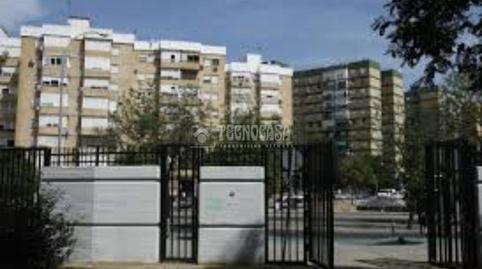 Photo 2 of Premises to rent in Sta. Aurelia - Cantábrico - Atlàntico - La Romería, Sevilla