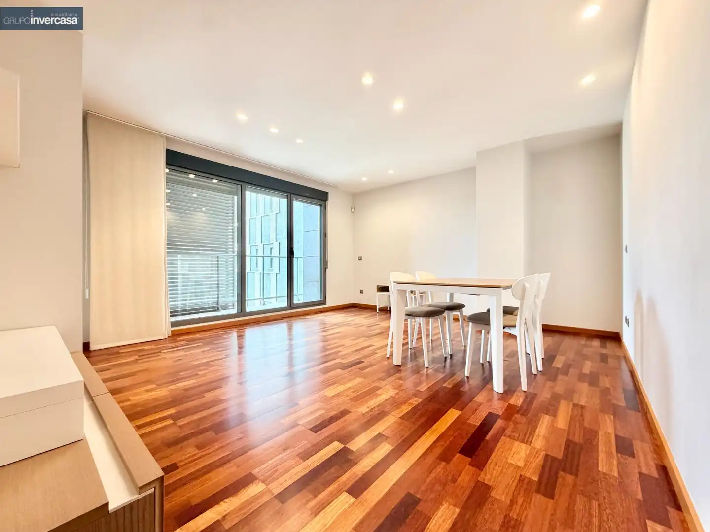 Sala d'estar de Pis de lloguer en Quart de Poblet amb Aire condicionat, Traster i Moblat