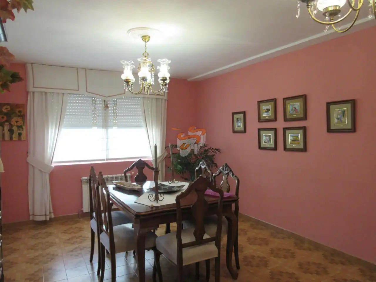 Comedor de Casa o chalet en venta en Cabanas con Calefacción y Jardín privado