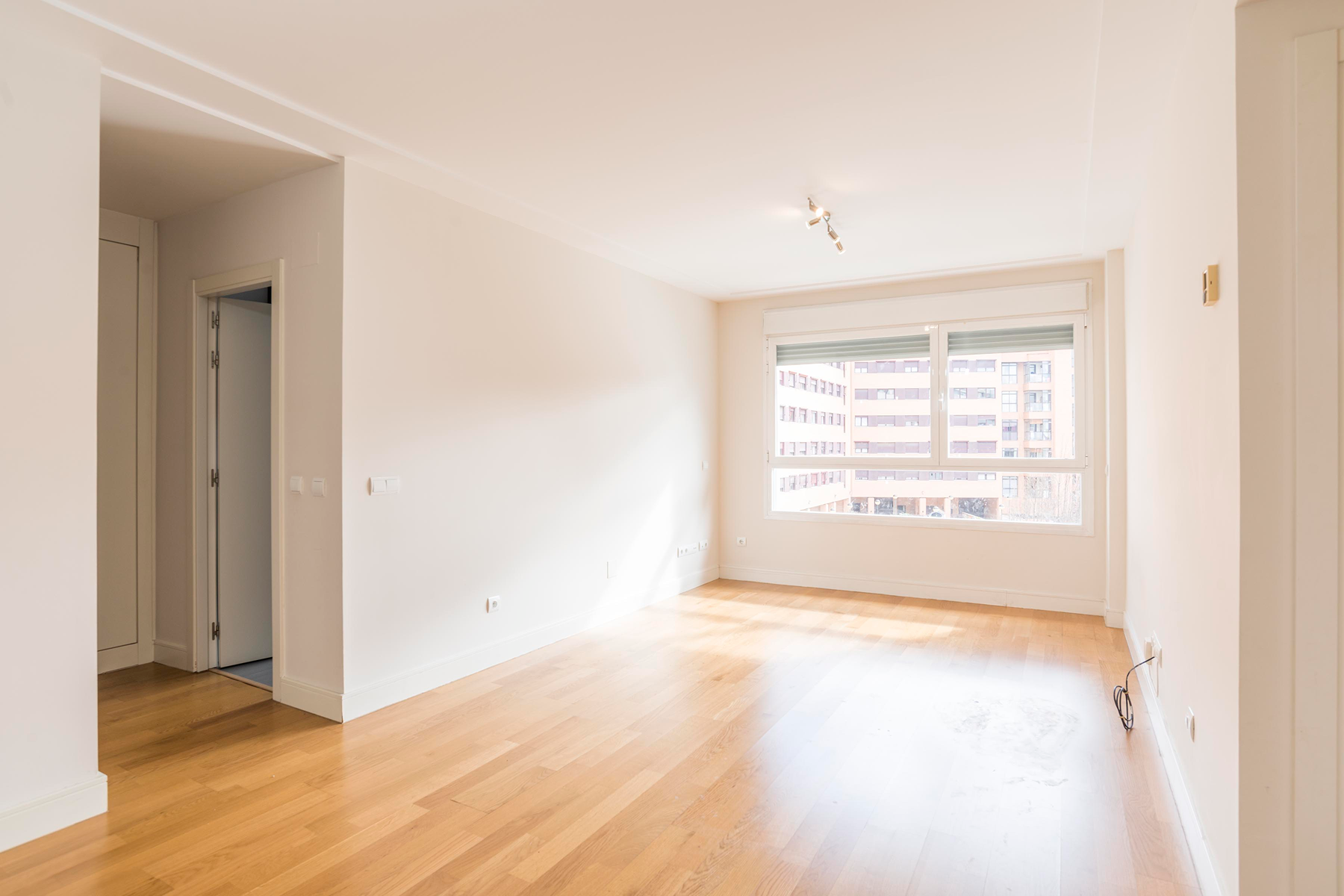 Living room of Apartment for sale in  Madrid Capital  with Air Conditioner, Heating and Terrace