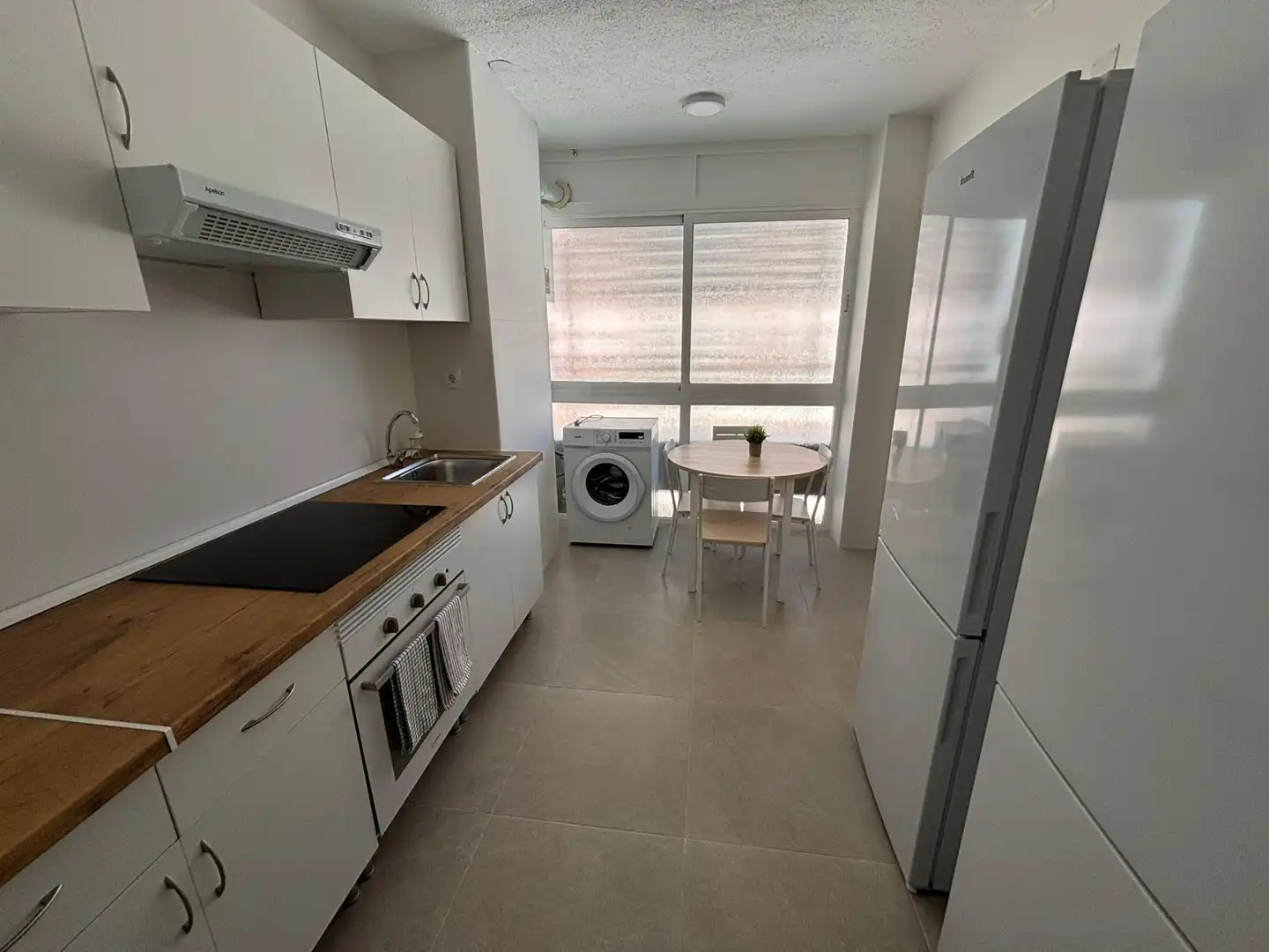 Küche von Wohnung zur Miete in Murcia mit Klimaanlage, Heizung und Privatgarten