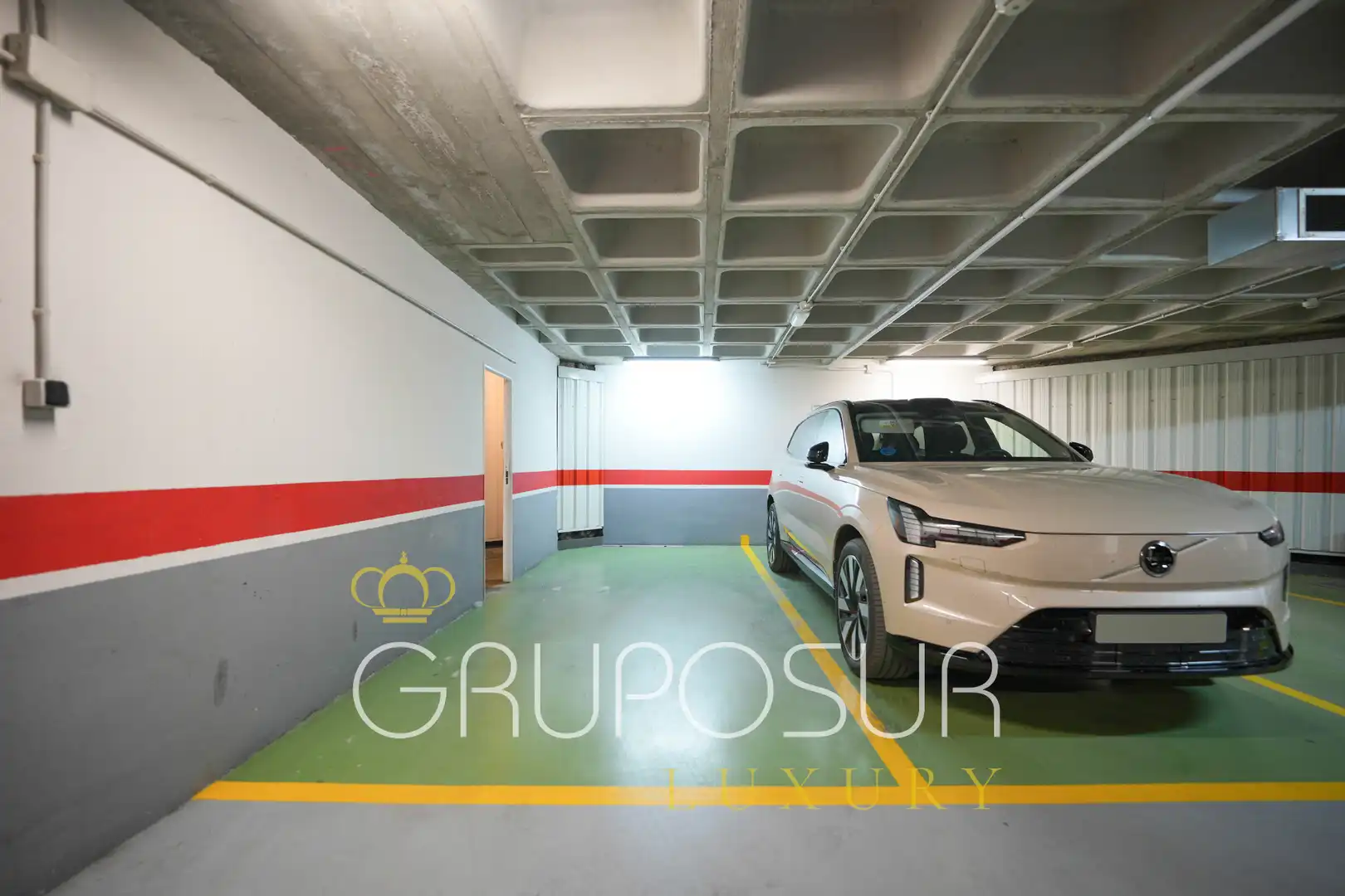 Parkplatz von Dachboden zum Verkauf in Valladolid mit Heizung, Parkett und Abstellraum
