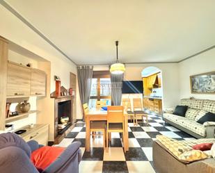 Sala d'estar de Casa o xalet en venda en Gandia amb Aire condicionat, Calefacció i Terrassa