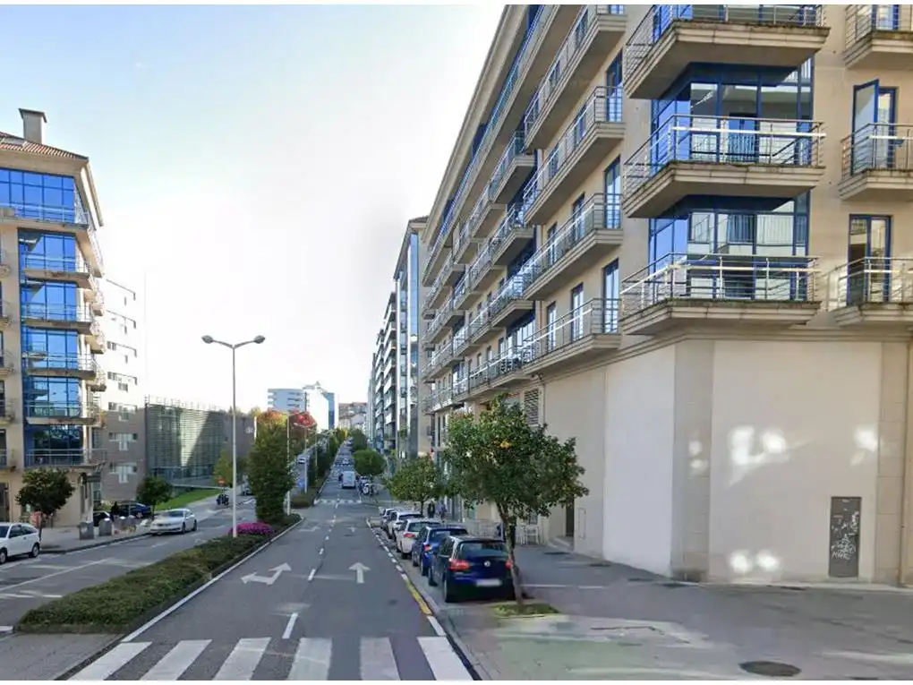 Local en venta en Avenida Barcelona, Campus Sur - Santa Marta