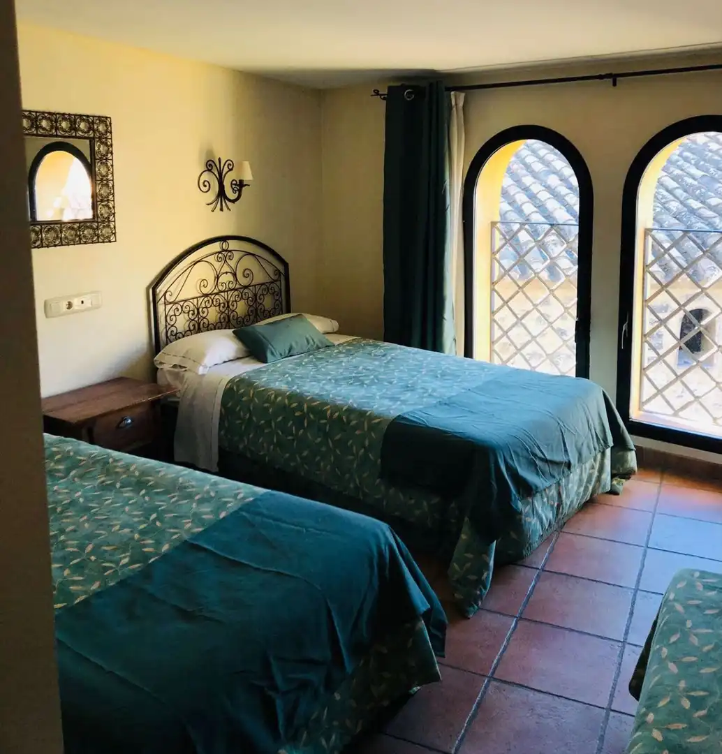 Buildings for sale in Plaza mayor, Puebla de Arenoso
