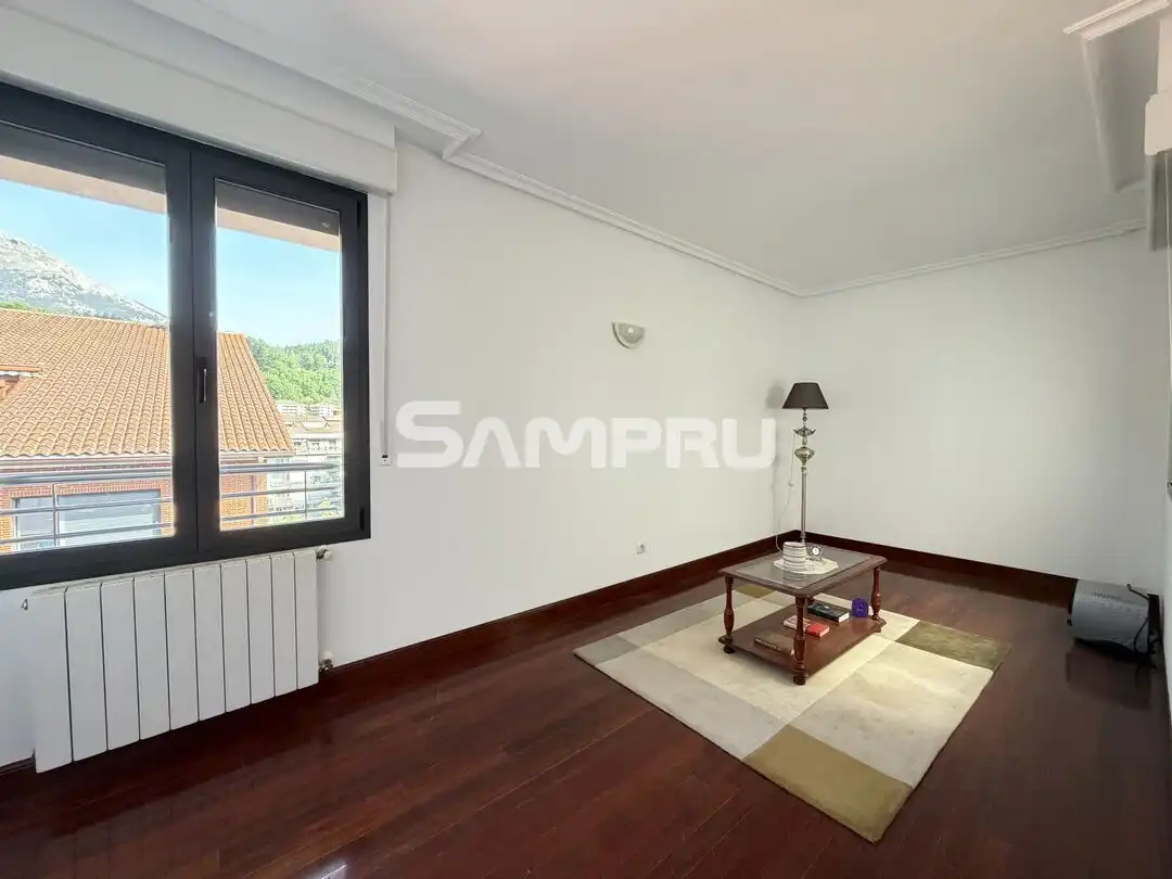 Dúplex en venta en Arrasate / Mondragón