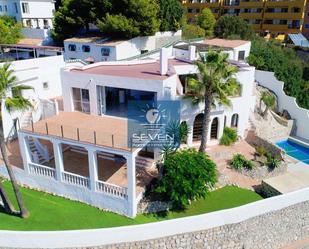 Vista exterior de Casa o xalet en venda en Almuñécar amb Aire condicionat, Jardí privat i Terrassa