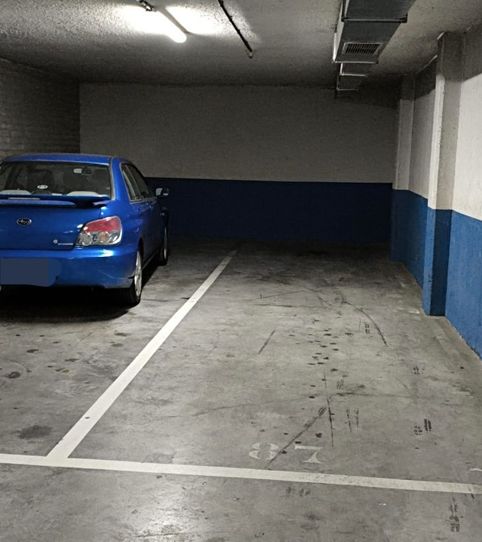 Foto 2 de Garaje de alquiler en Calle del Naranjo de Bulnes, 27, Nuevo Gijón, Gijón