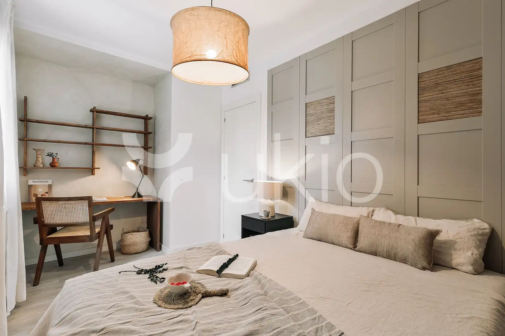 Habitación de Apartamento de alquiler en Barcelona con Aire acondicionado, Calefacción y Amueblado