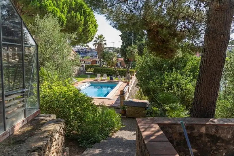 Piscina de Casa o chalet en venta en Castelldefels con Jardín privado, Terraza y Trastero