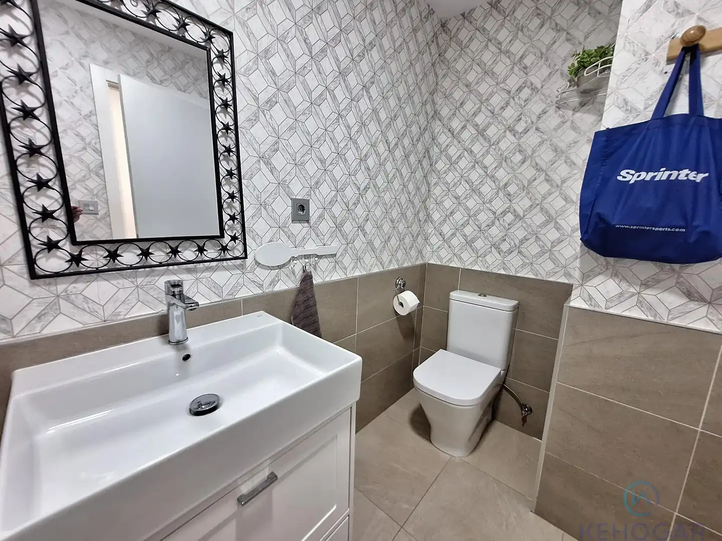 Piso con piscina en venta en Entrenúcleos, imagen 28