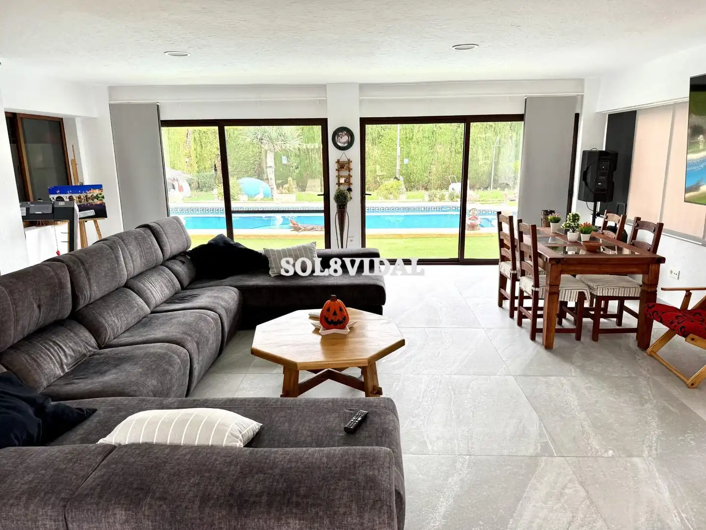 Sala d'estar de Casa o xalet en venda en Orihuela amb Aire condicionat, Calefacció i Jardí privat