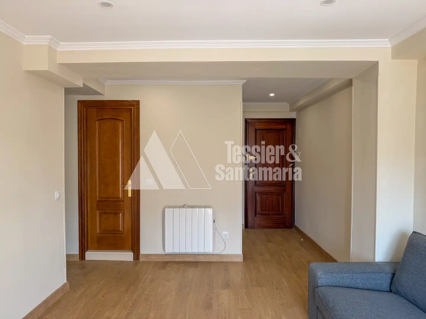 Schlafzimmer von Wohnung zur Miete in Gijón  mit Heizung, Möbliert und Ofen