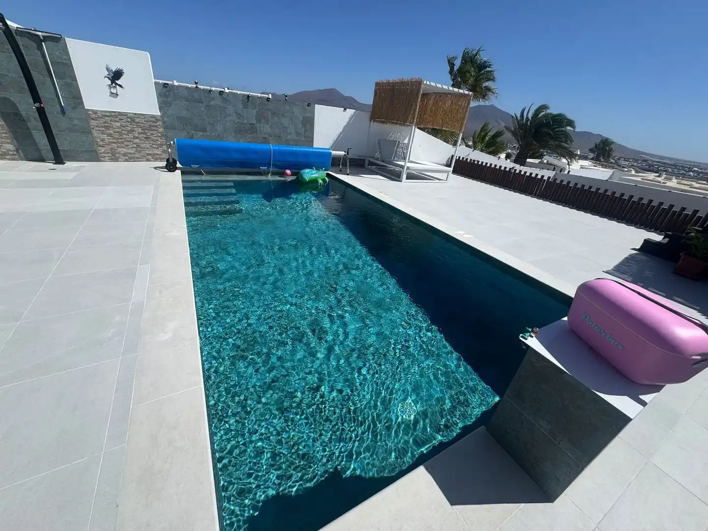 House with garden for sale in Calle Japón, imagen 2