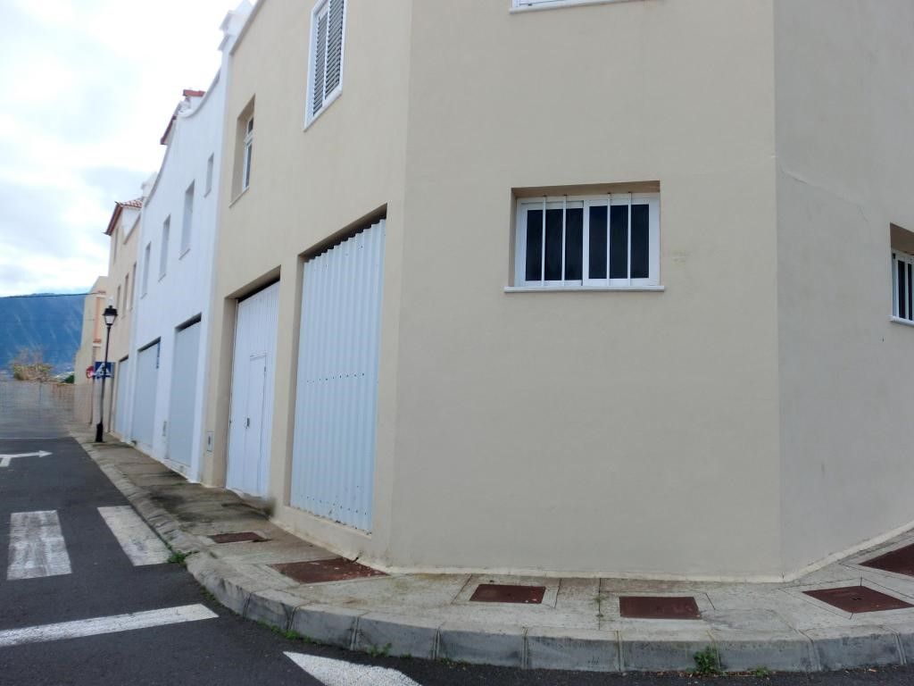 Vista exterior de Local en venda en La Orotava