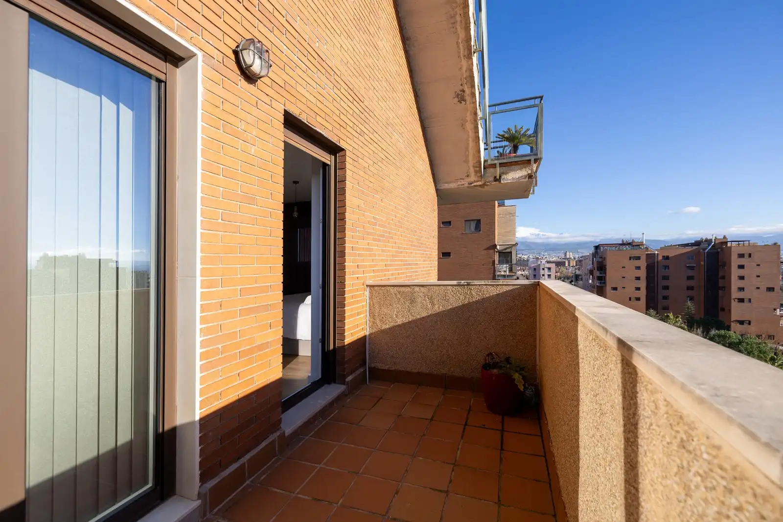Terraza de Ático en venta en Granada con Aire acondicionado, Calefacción y Terraza