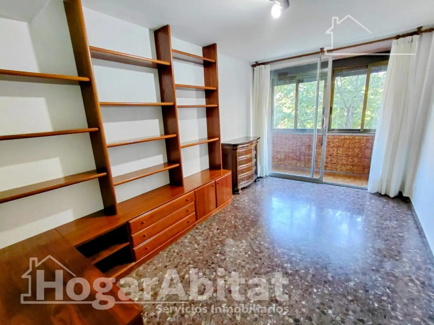 Flat for rent in Valencia, Valencia