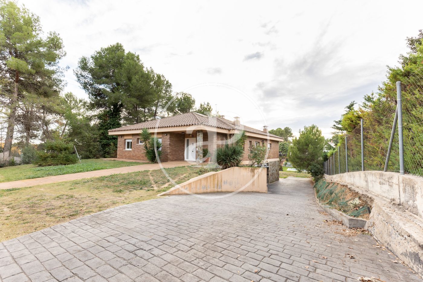 Garden of House or chalet for sale in Sabadell  with Air Conditioner, Heating and Private garden