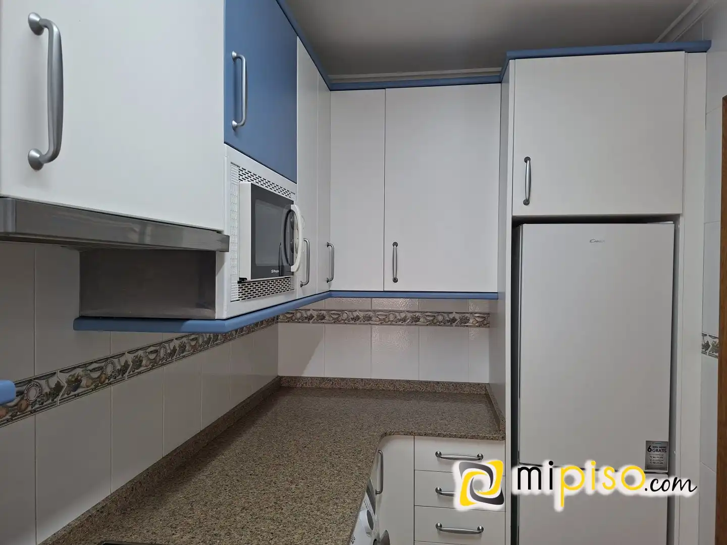 Cocina de Piso en venta en Bareyo con Calefacción, Terraza y Piscina