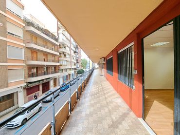 Oficina de lloguer a Casc Urbà