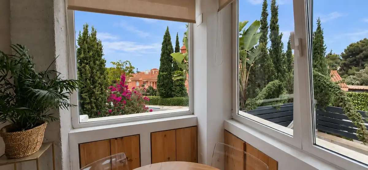 Terrassa de Casa adosada en venda en Elviria - Cabopino
