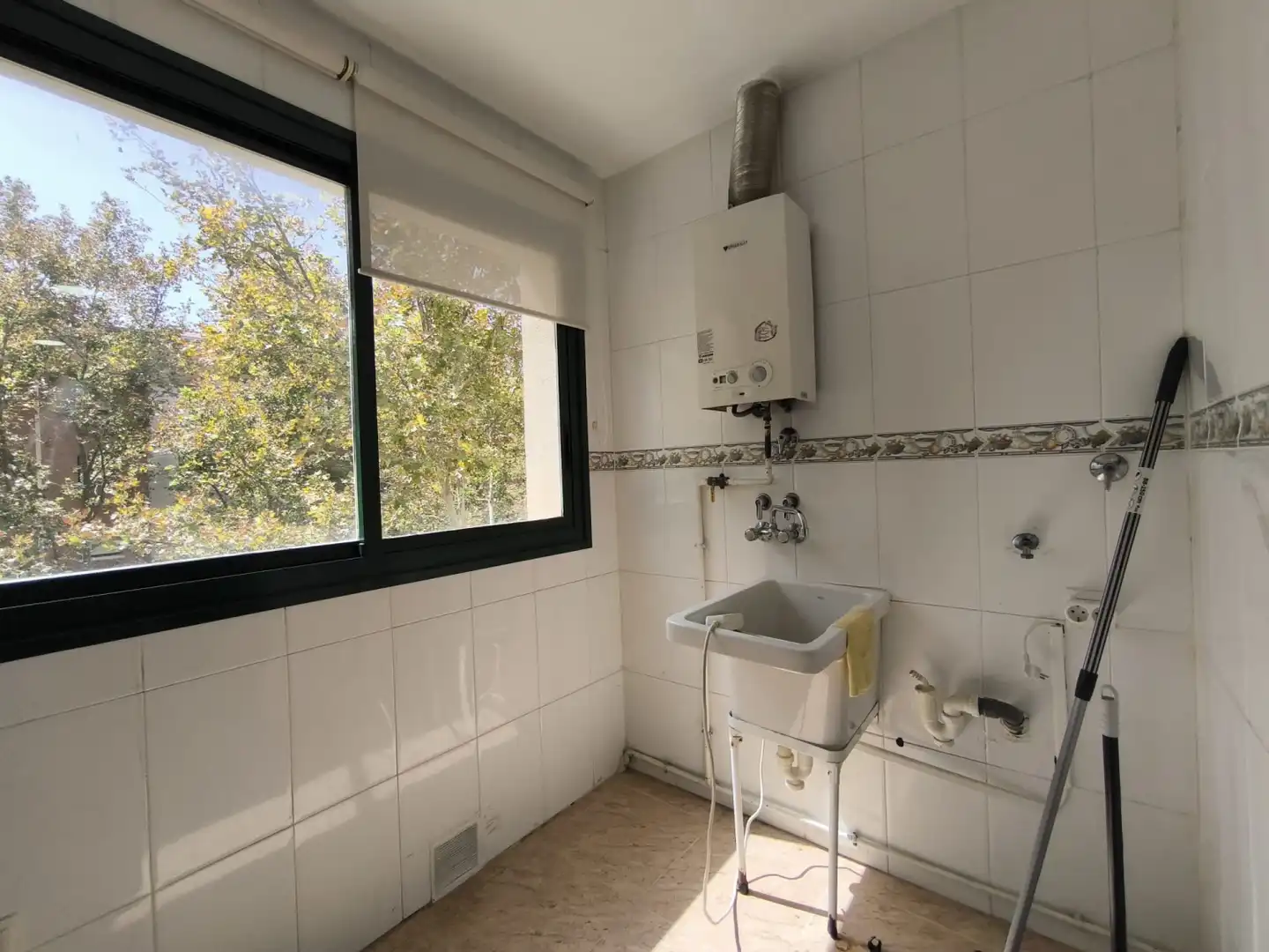 Bany de Pis en venda en Murcia amb Aire condicionat, Calefacció i Terrassa
