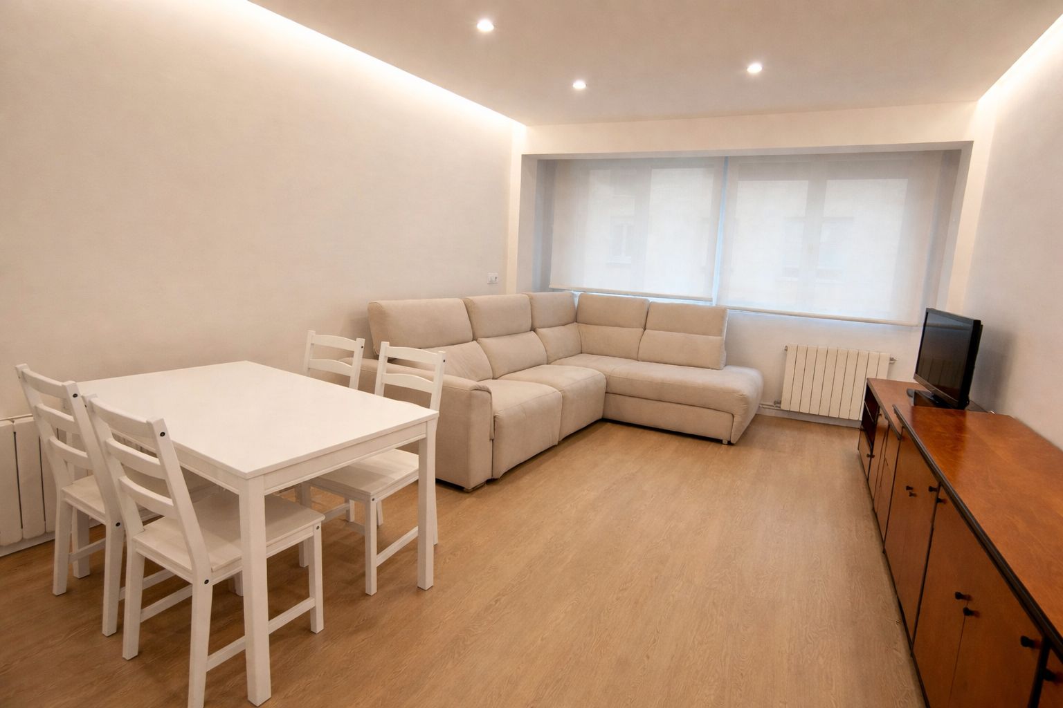 Sala de estar de Piso de alquiler en Santander con Calefacción, Amueblado y Horno