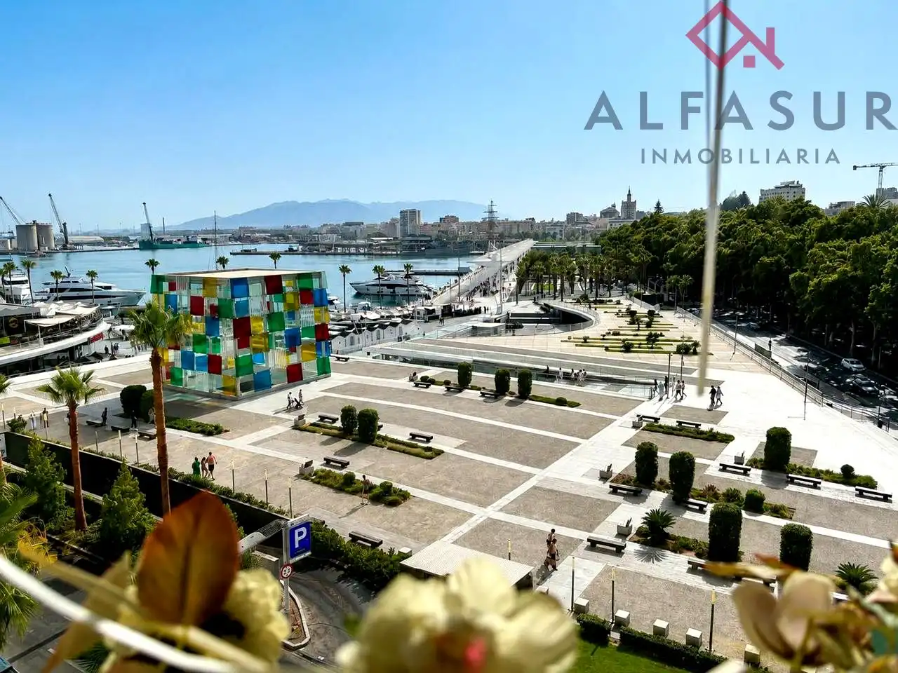 Vista exterior de Piso en venta en Málaga con Aire acondicionado, Terraza y Trastero