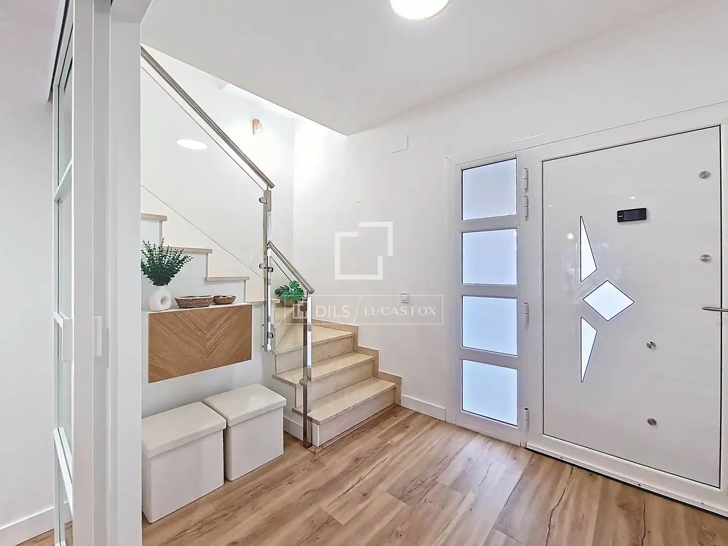 Haus oder Chalet zum Verkauf in Vilanova i la Geltrú mit Klimaanlage, Heizung und Parkett