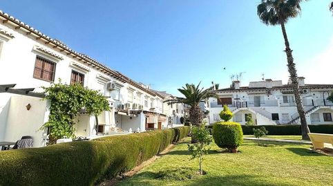 Ático luminoso con terraza acristalada en Los Balcones  Torrevieja