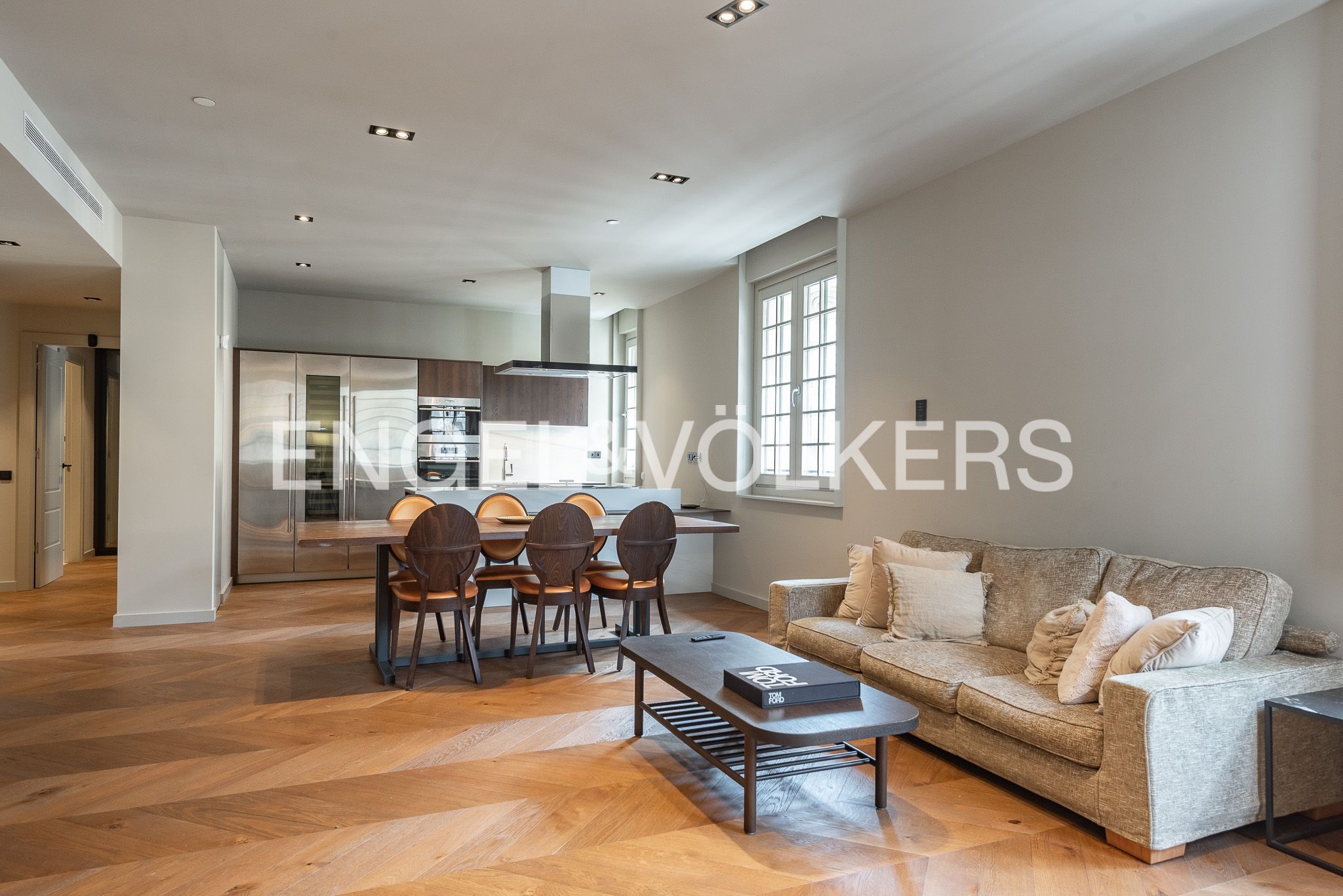 Sala de estar de Piso de alquiler en  Barcelona Capital con Aire acondicionado, Calefacción y Parquet