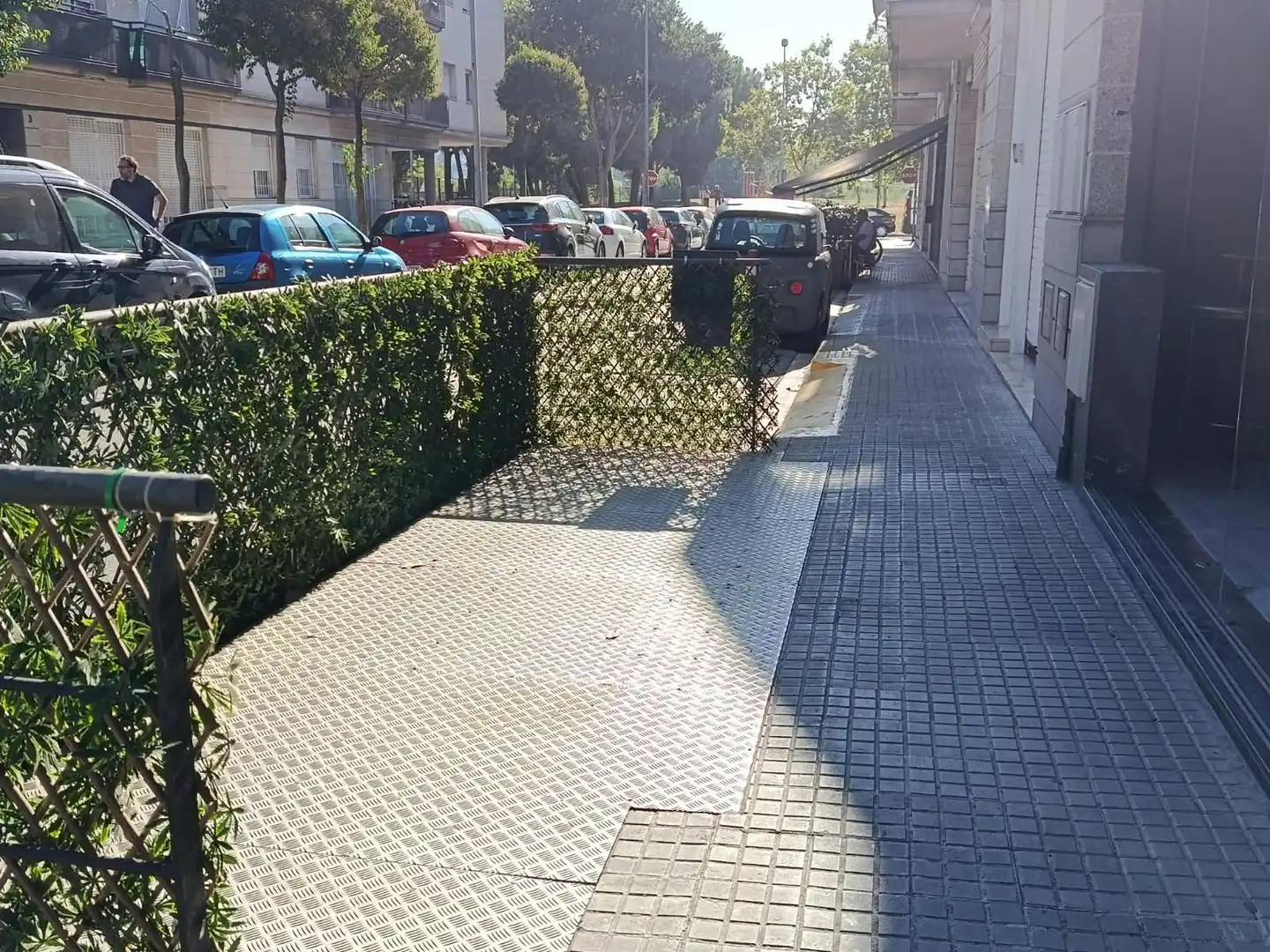 Local comercial de lloguer a Salvador Espriu, imagen 3
