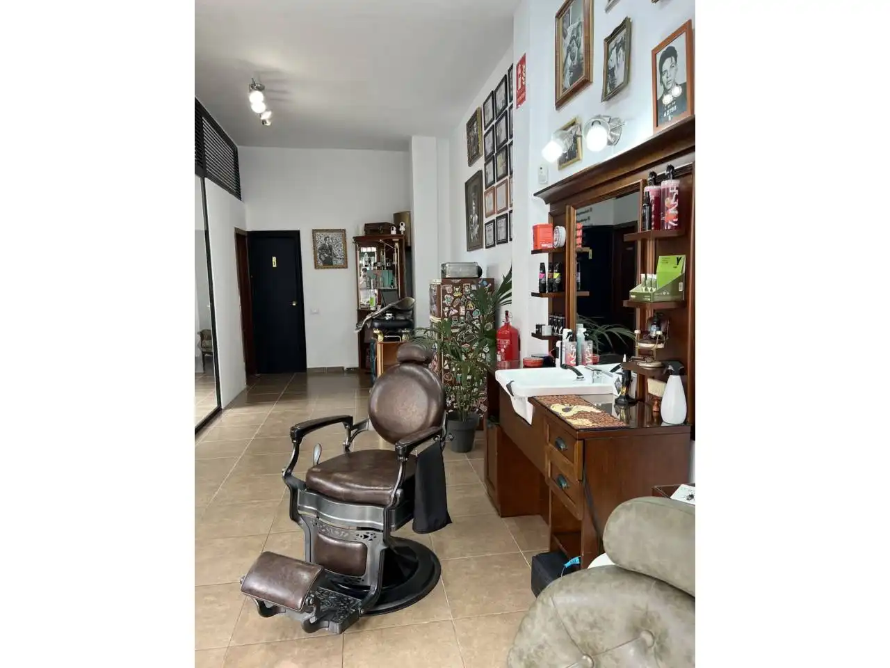 Local comercial en traspaso en Avenida Fernando Salazar González, imagen 10