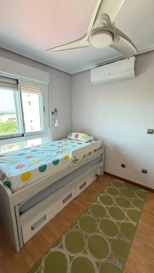 Bedroom of Flat for rent in Playa de San Juan - El Cabo de las Huertas
