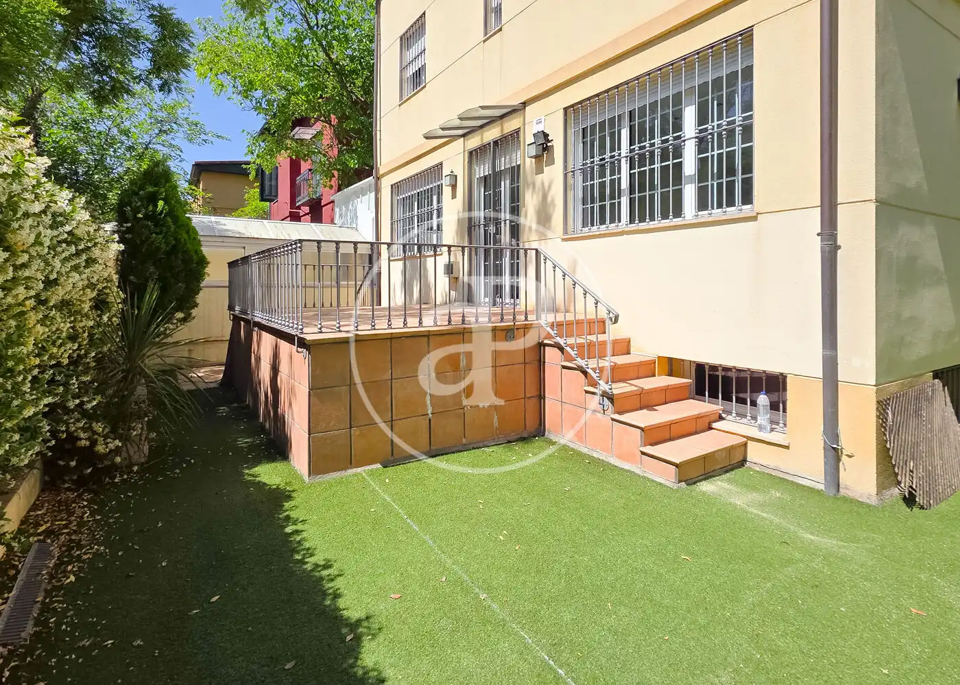 Jardí de Pis en venda en Madrid amb Aire condicionat, Calefacció i Jardí privat