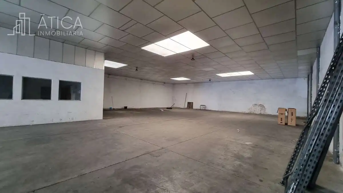 Industrial building for sale in Villares de la Reina, imagen 18