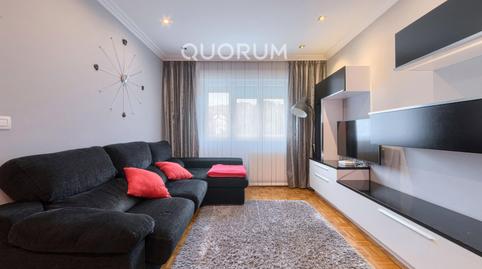 Foto 2 de Piso en venta en Etxebarri, Bizkaia