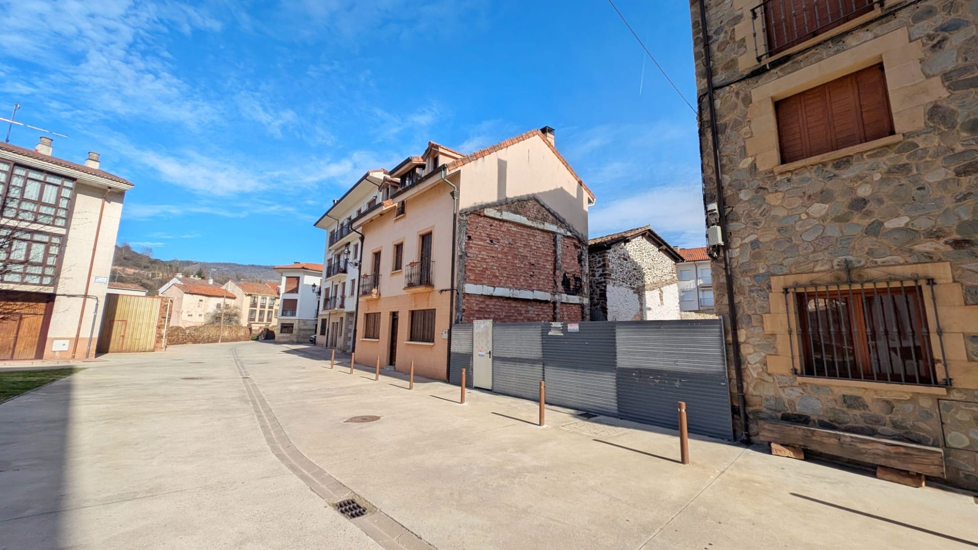 Vista exterior de Residencial en venda en Ezcaray