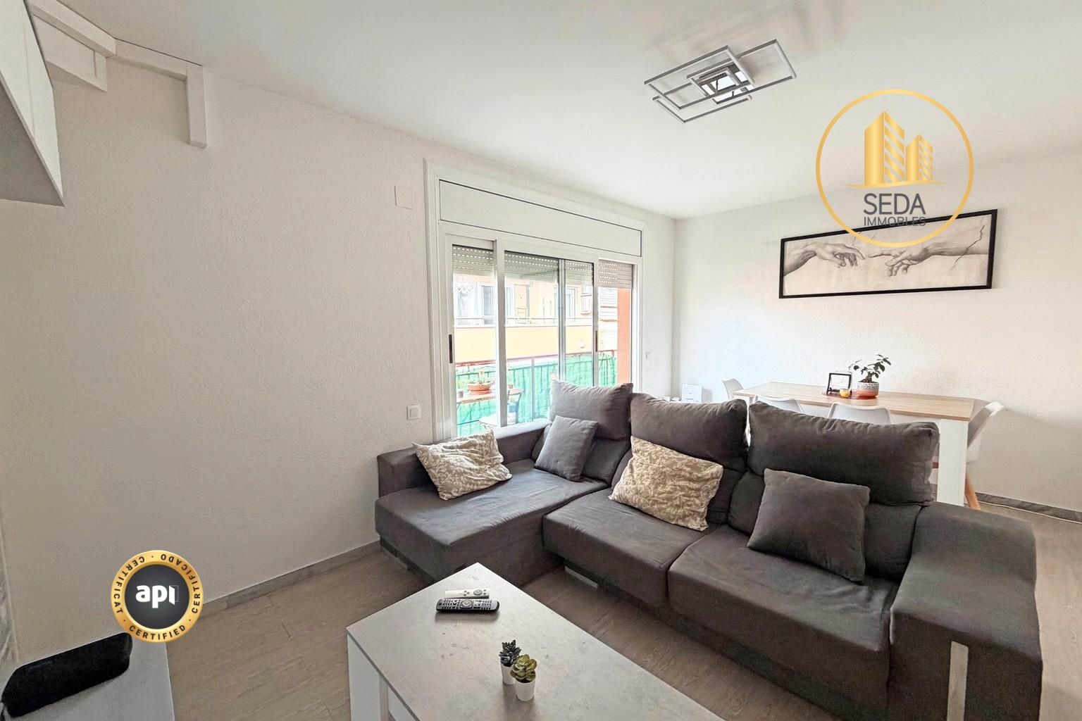 Exterior view of Flat for sale in Terrassa  with Air Conditioner, Heating and Parquet flooring