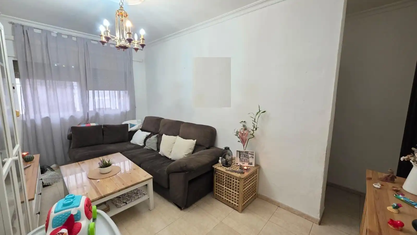 Sala de estar de Piso en venta en Alcalá de Guadaira