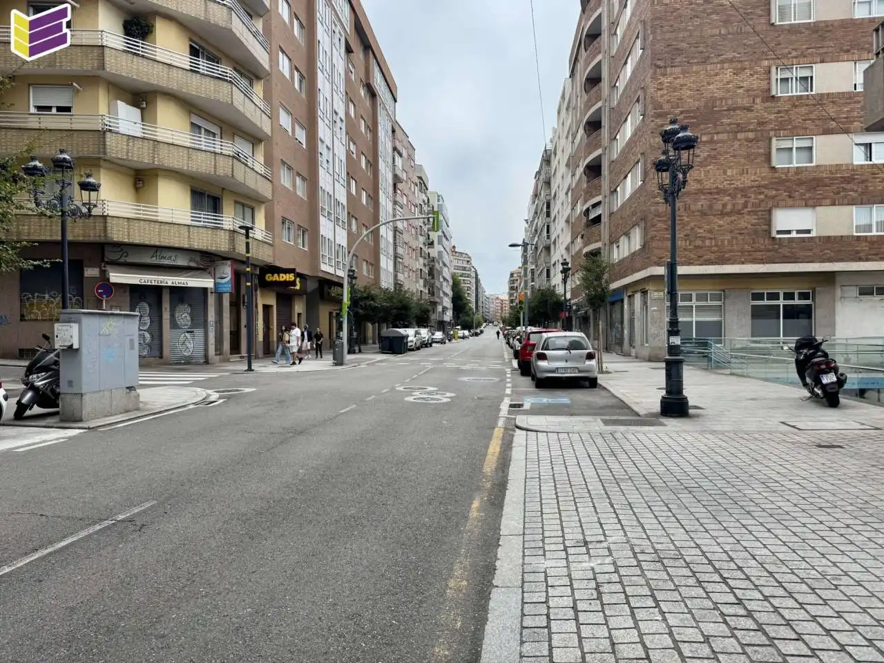 Gewerbefläche zum Verkauf in Calle Conde Torrecedeira 30, imagen 23