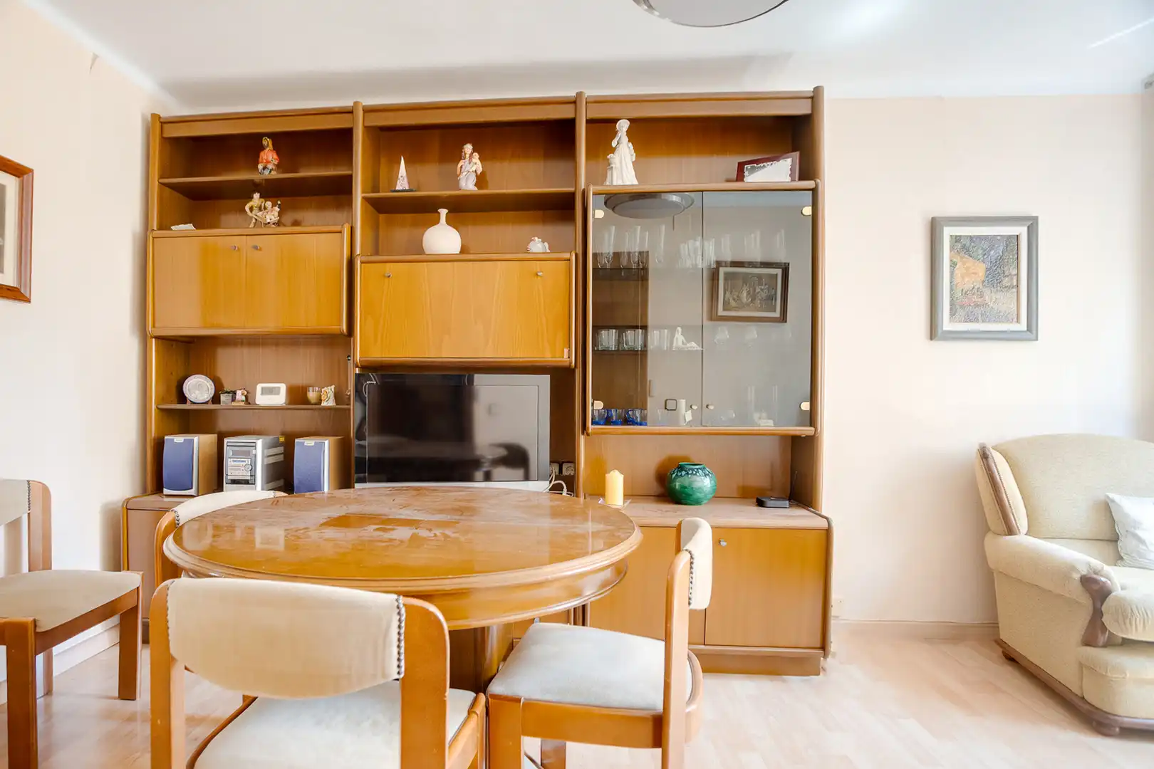 Living room of Flat for sale in L'Hospitalet de Llobregat