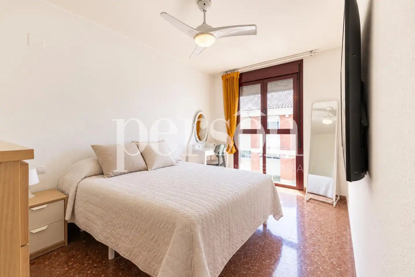 Schlafzimmer von Maisonette zur Miete in Manises mit Klimaanlage, Terrasse und Möbliert
