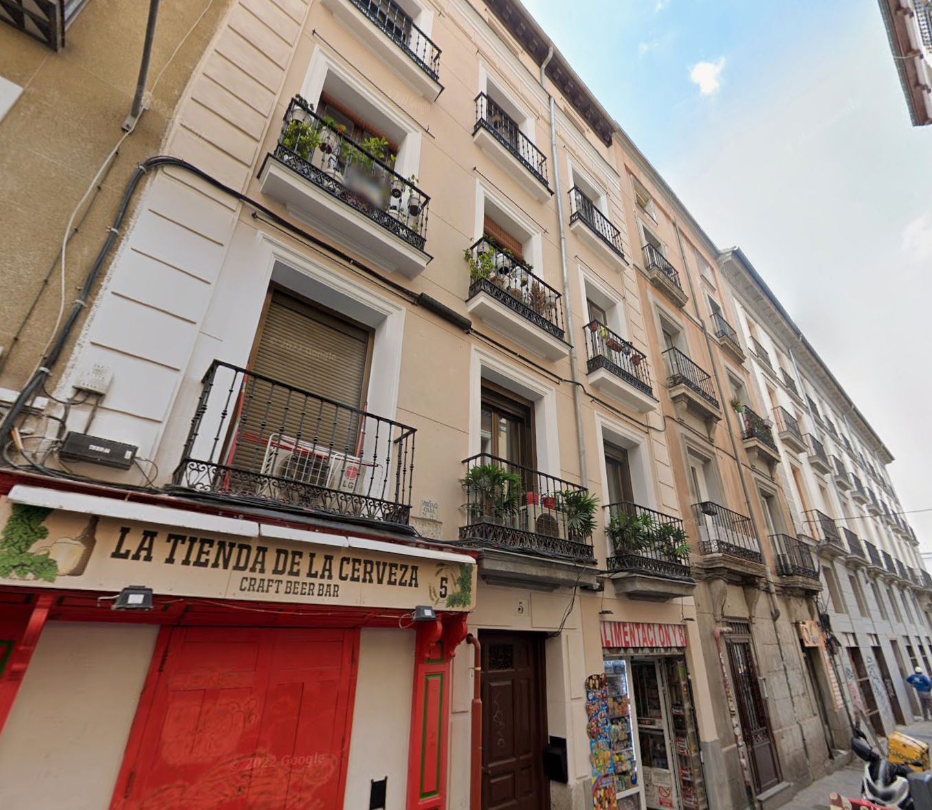 Exterior view of Flat for sale in  Madrid Capital  with Storage room