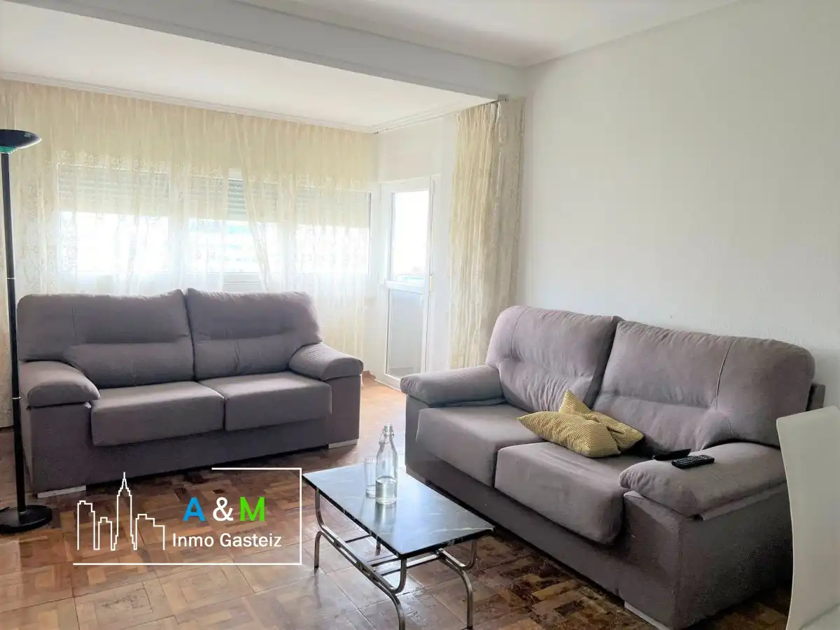 Flat for rent in JOSE ATXOTEGI, Gazalbide