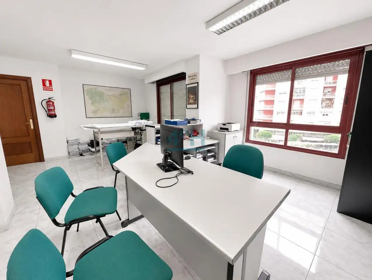 Oficina en venda en Ourense Capital  amb Terrassa