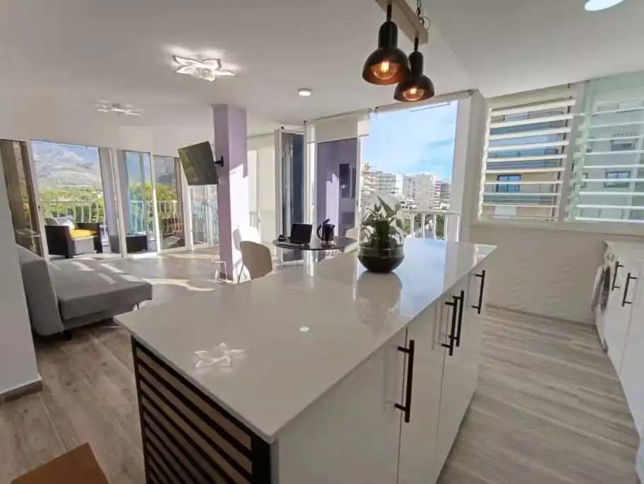Cocina de Apartamento en venta en Benicasim / Benicàssim con Aire acondicionado, Calefacción y Jardín privado